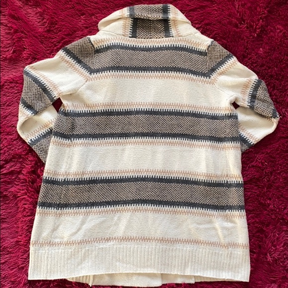 Old Navy grey and cream cardigan - Picture 9 of 16